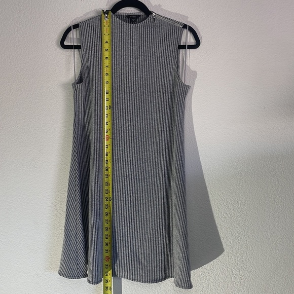 Guess Knit Ribbed Dress
Style # W62KSTK4TI0 - Picture 5 of 6